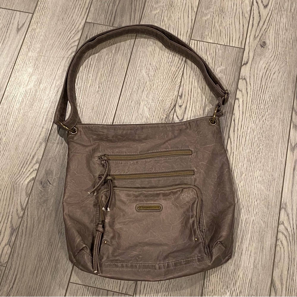Stone Mountain & Co. Cross Body Purse Gray Adjustable Strap Bag Zip Pockets - Picture 15 of 15